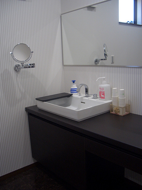 76da1b7c45eb68545227128204c112ec